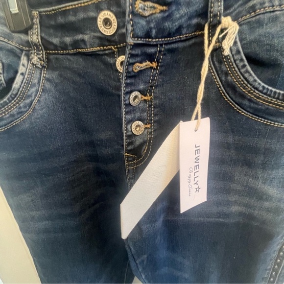 JEWELLY DENIM JEANS W STUDS down seam!!! These are boutique quality!! L stretch - Picture 6 of 11